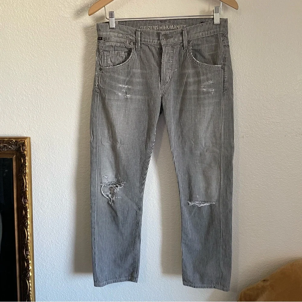 Citizens of Humanity Pinstripe Dylan Boyfriend Distressed Jeans Ankle Crop Grey